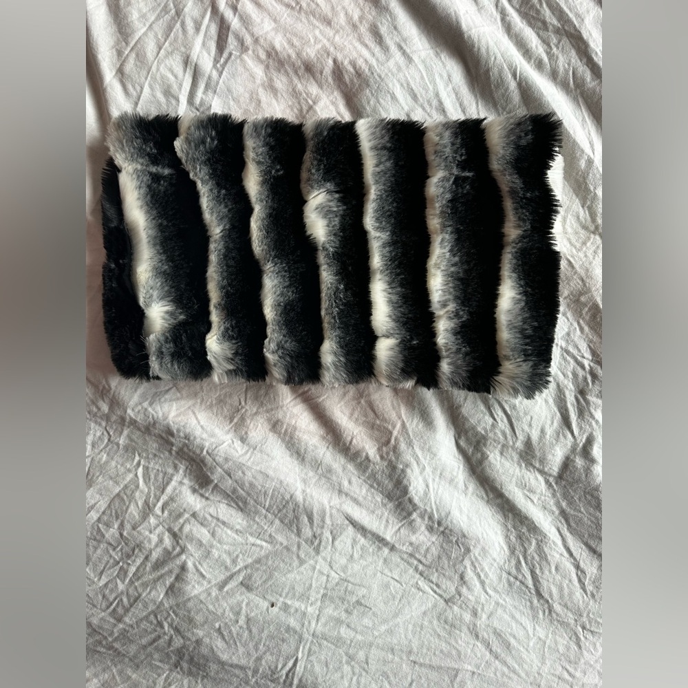 Express Black White Striped Faux Fur Neck Warmer Scarf Winter Collar XS